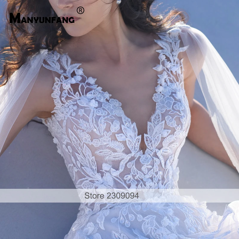 فستان فاخر برقبة على شكل V فاخر من الدانتيل رداء De Soiree Luxe فام Pour Mariage أزرار من التل الناعم Vestido Elegante 2023 فستان الزفاف