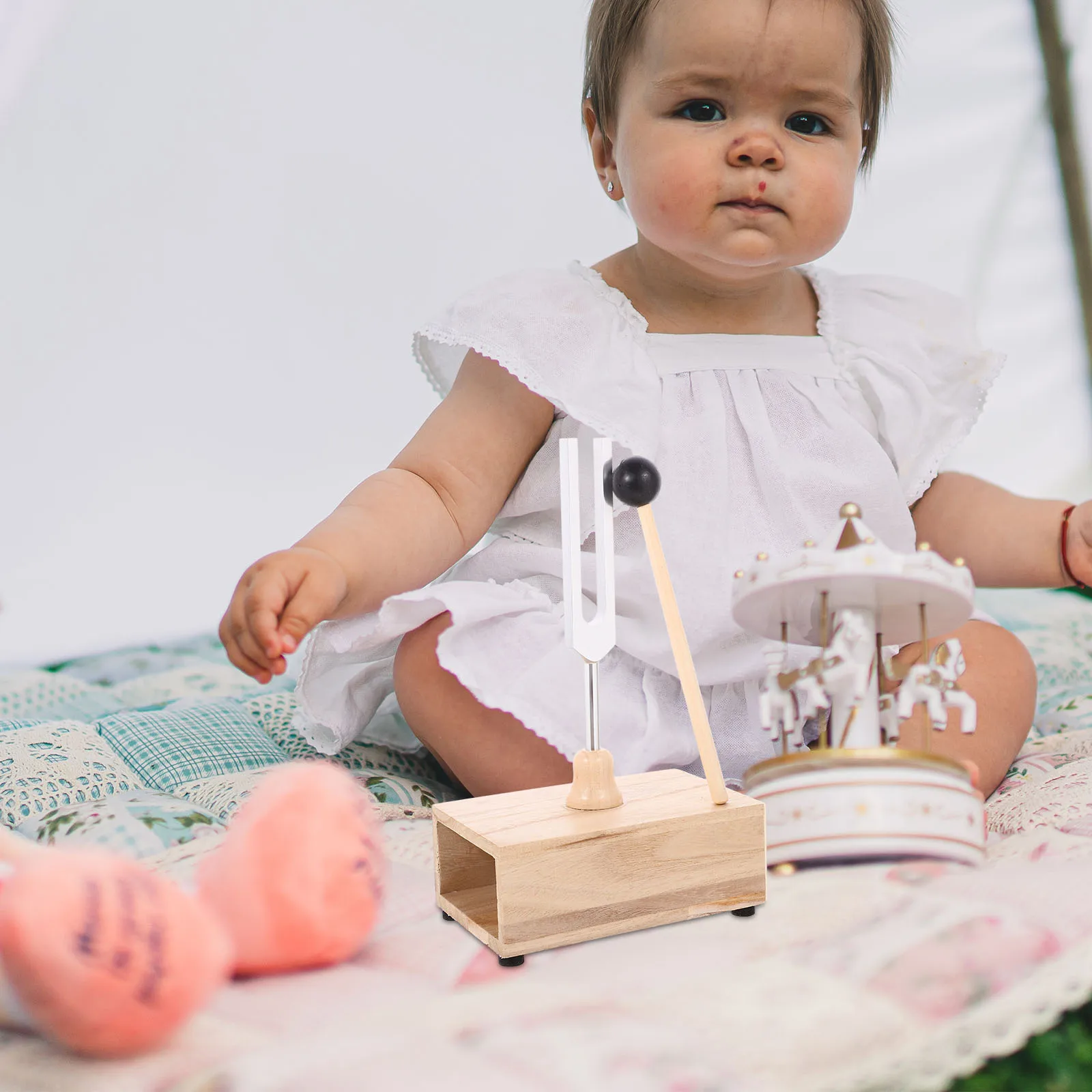 

1Set 528Hz Tuning Fork with Wood Resonator Box for Yoga Meditation Healing Tools Aluminum Alloy Hammer Included Set