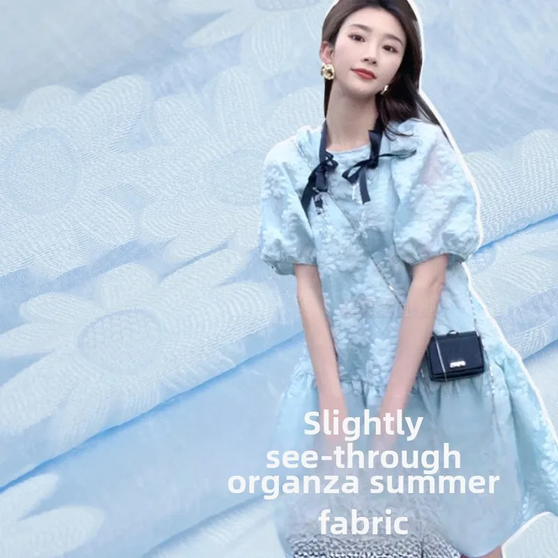 

Окрашенная пряжа из жаккардовой ткани из органзы, маленькое платье с объемными рукавами и ромашками, весна-осень, европейский брендовый дизайн для шитья, оптовая продажа ткани