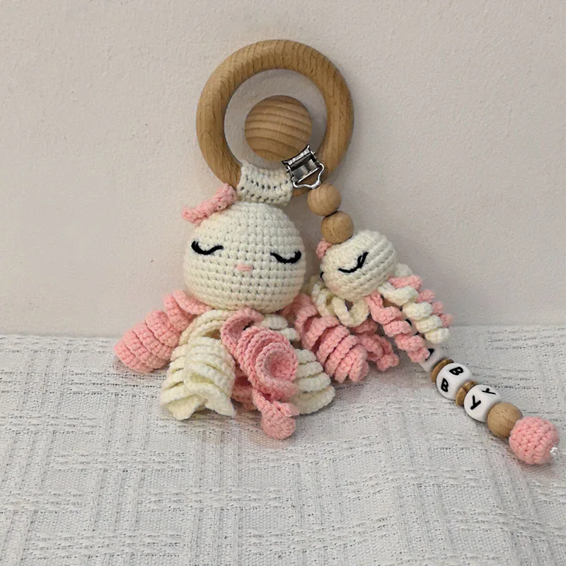 Hochet en Bois avec Nom Personnalisé pour Bébé, Jouets de Dessin Animé, Poulpe Doudou au Crochet, Serviette de Couchage, Poupées, Apaise Security ase, Nouveau-Né