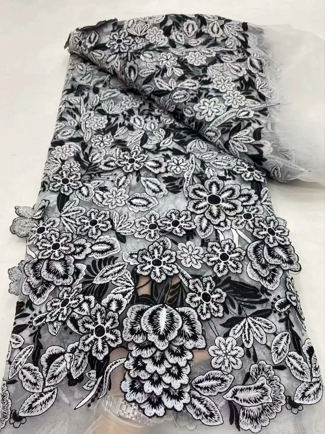 African 3D Lace Fabric 2024 High Quality Lace 5 Yards Embroidery Lace Fabrics Nigerian French For Women Wedding Party Dresses