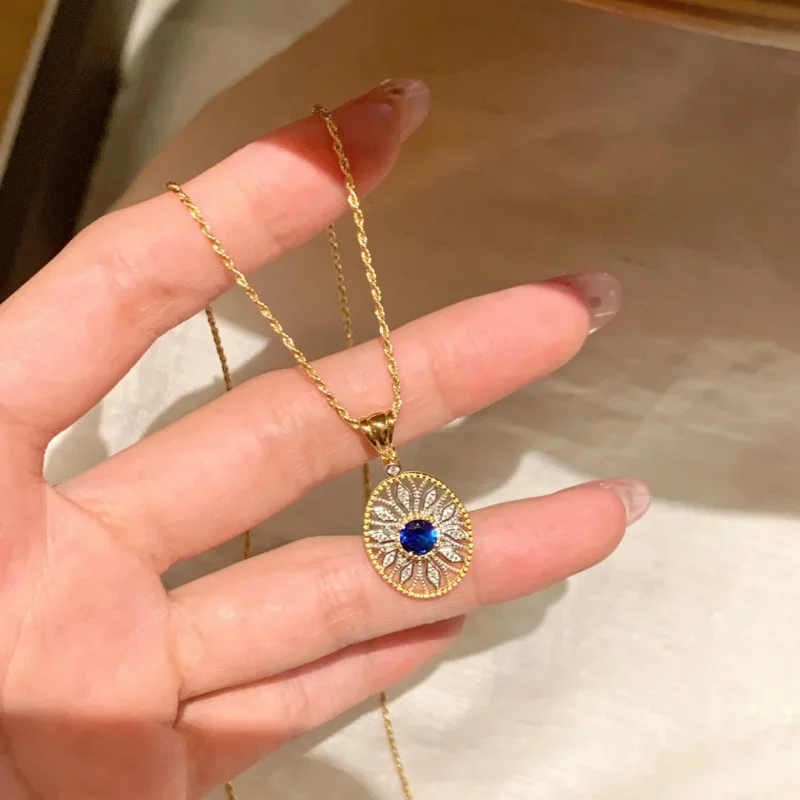 Fashion Blue Crystal Geometric Pendant Necklace Women New Personalized Stainless Steel Necklace Luxury Jewelry Accessories Gift