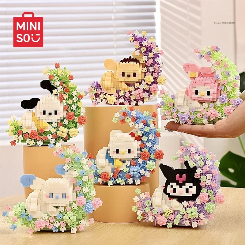 

MINISO Kawaii Sanrio головоломки строительные блоки HelloKitty Melody Kuromi периферийные оригинальные цветочные украшения детский рождественский подарок