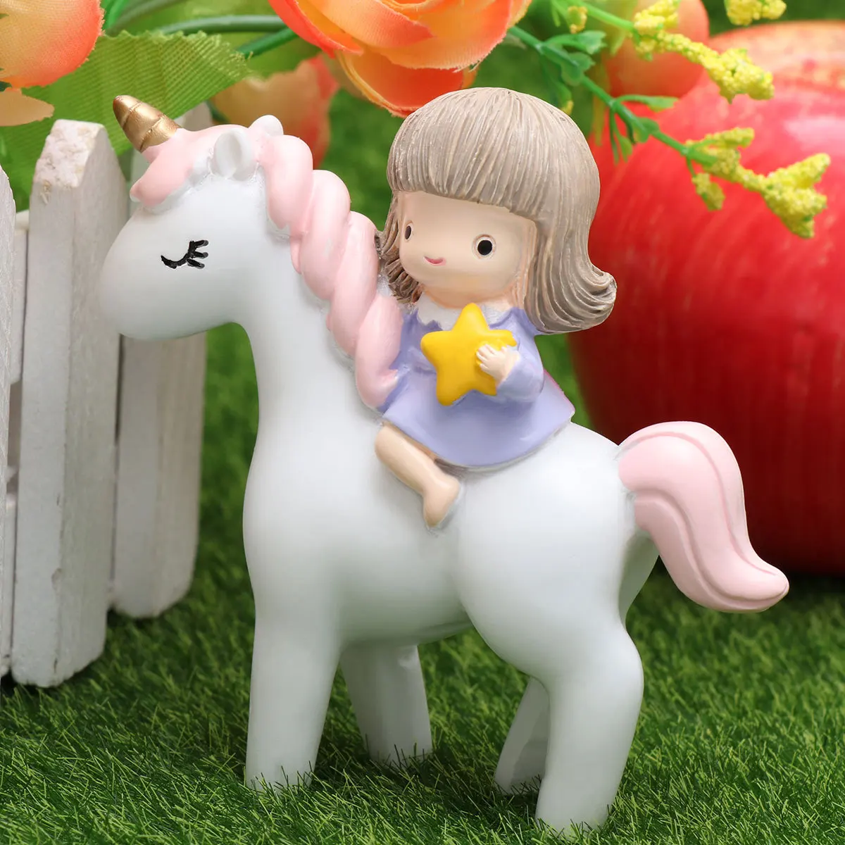 

Pink Resin Unicorn Sculpture for Bedroom Desk Decor Horse Statue Artwork Festival Room Accent Childrens Day Present