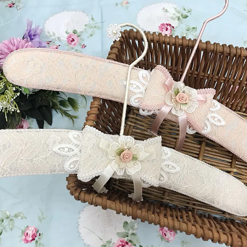 

Clothes Hanger Lace Flower Wardrobe Decorative Clothes Hook Clothing Store Pink Bow Hangers Home Decor Clothes Drying Hangers