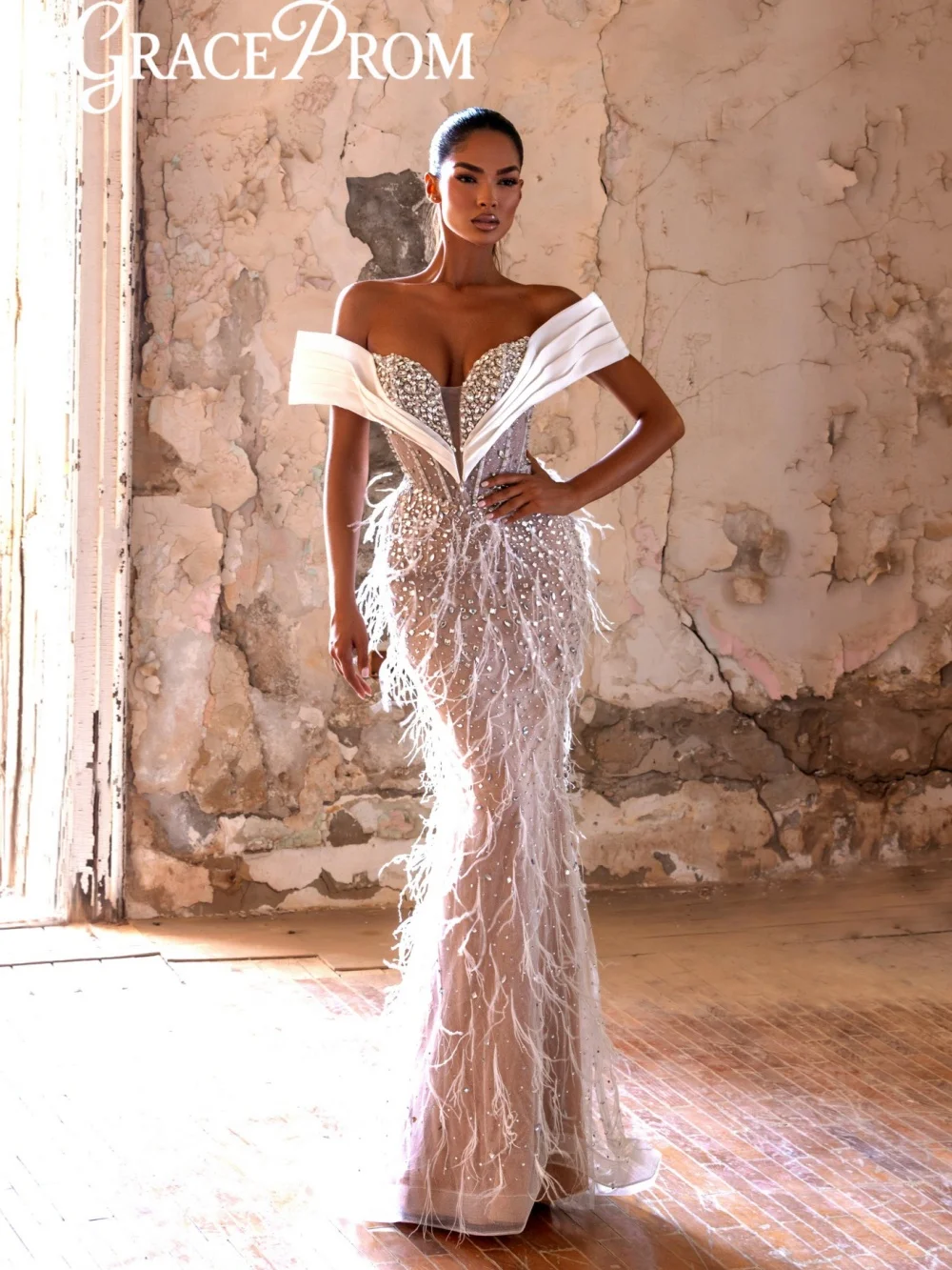 

Feathered Opulent Crystal Long Evening Dress Off Shoulder Mermaid Wedding Party Gown Customized Stunning V-neck Banquet Gowns