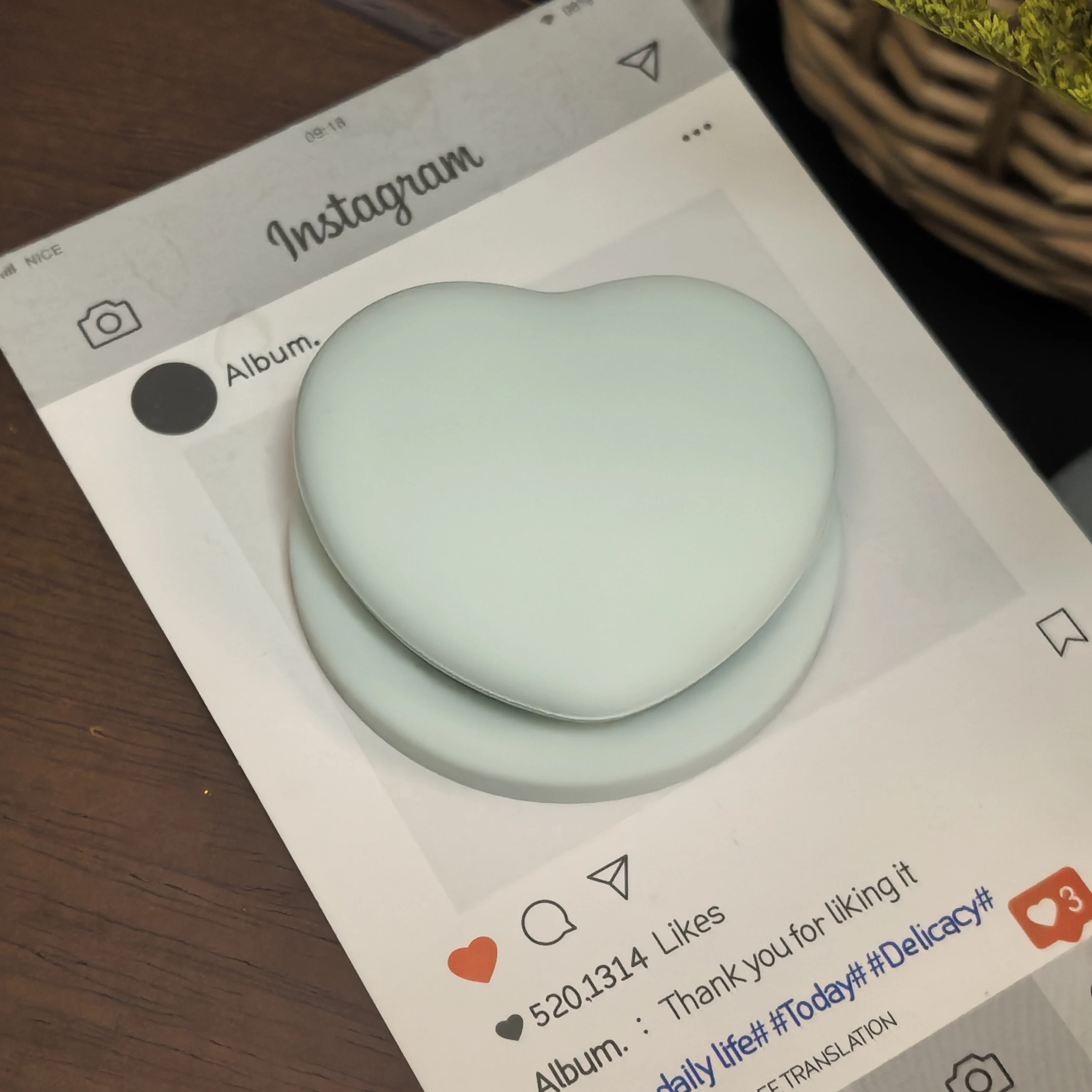 Silikon für Magsafe-Handy, Griptok-Griff, 3D-Flüssig-Farbiges Herz-Design für iPhone 18, kabellose Ladehalterung. – Detail 7
