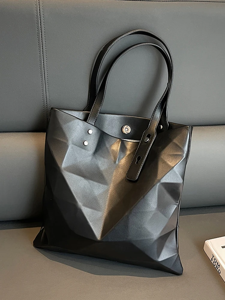 Fashion Commuting Large Capacity Handle Bags 2023 Spring Summer New High Quality All-Matched Women Single Shoulder Tote Bag