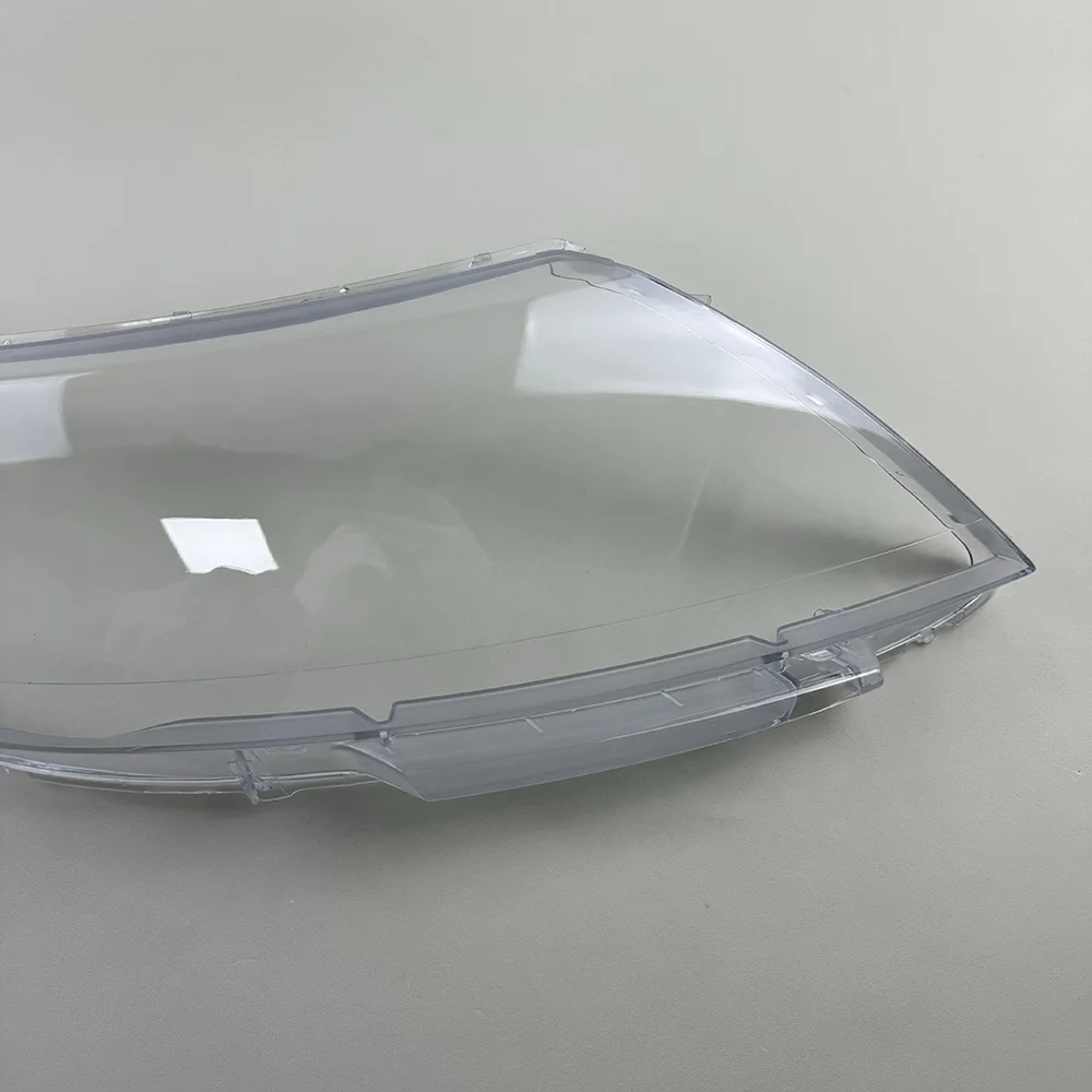 สําหรับ Kia K2 2009 2010 2011 2012 รถยนต์อุปกรณ์เสริมเปลี่ยนโปร่งใส PC ไฟรถเปลือกแก้วไฟหน้า