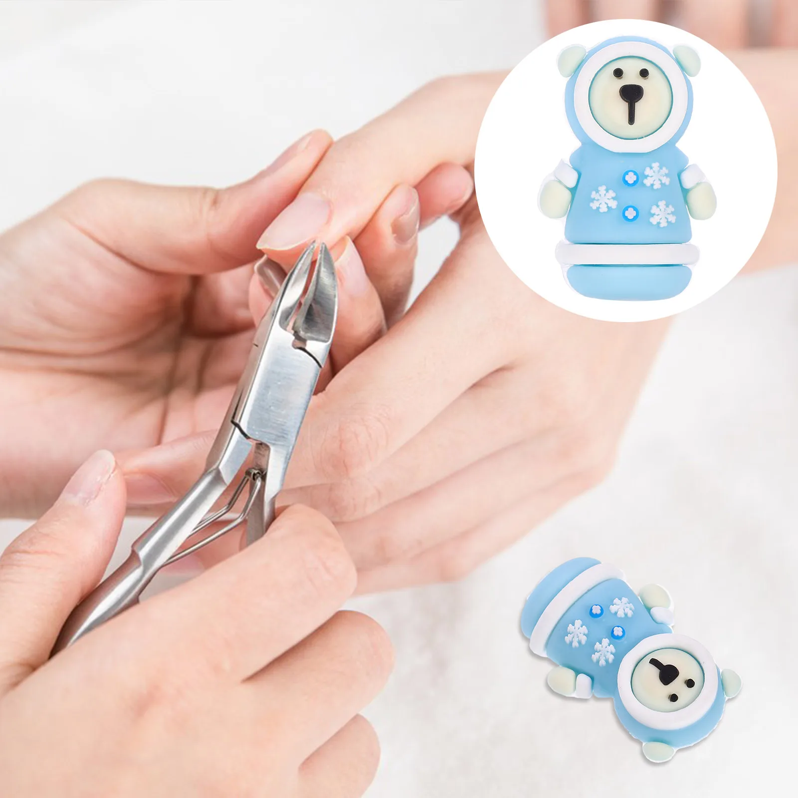 

Silicone Cuticle Nipper Cover Bear Design Scissors Protective Cap Nail Grooming Cute Cuticle Tweezers Cover Pedicure Tool