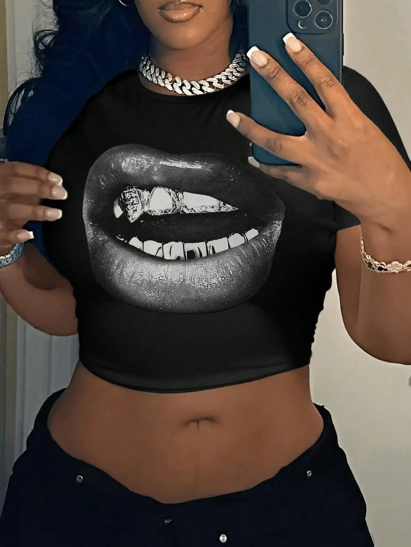 

Женская укороченная футболка в уличном стиле с принтом губ, с коротким рукавом, облегающая, летний повседневный топ