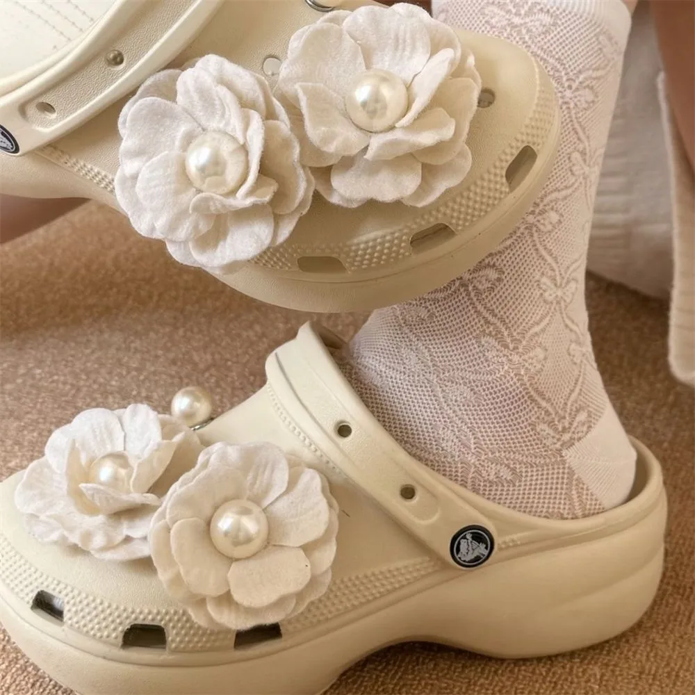 

White Pearl Flower Series Beautiful Shoe Accessories Fresh Designer Charms Elegant Footwear Decoration DIY Kids Boys Girls Gifts