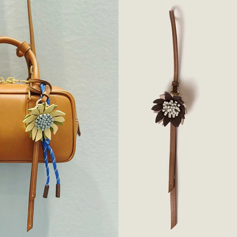 

Украшение сумки с подсолнухом, свежий милый цветок ручной работы, украшение для сумки, подвеска для девочек, высококачественный брелок для пары, маленький подарок
