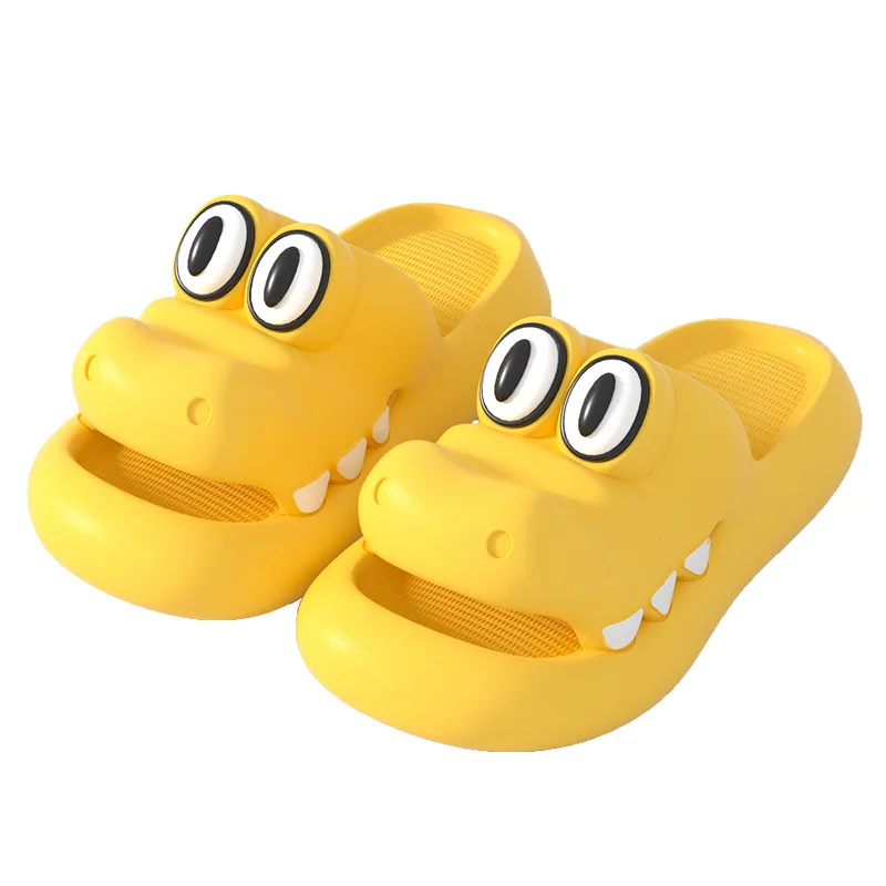 Casual Platform Slippers Women Flats House Cute Cartoon Designer Shoes Girls Fashion Popular Summer Beach Footwear Comfortable