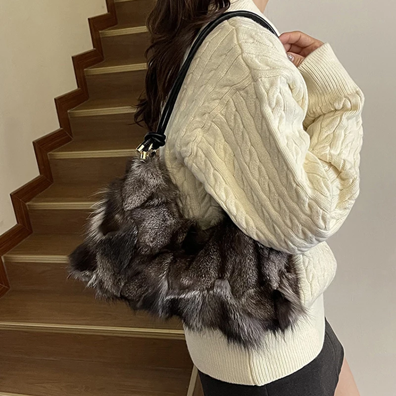 Faux Fox Fur Shoulder Bag For Women Luxurious Design Spliced Handbags Autumn Winter American Fashion High Street Armpit Bags