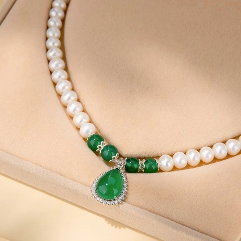 

Classic Pearl Necklace For Mother Elegant Strand Beaded Choker Luxury Jewelry Gift For Mom Grandma Birthday Gift