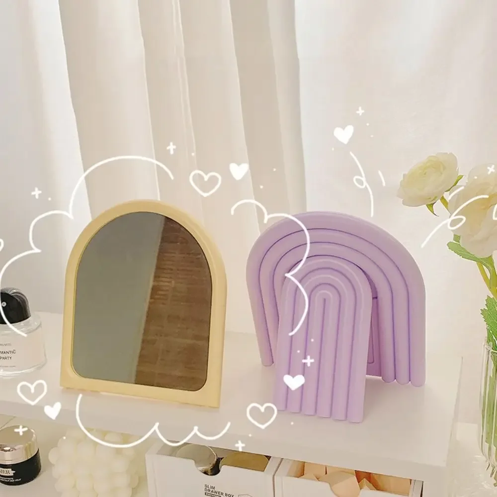 Arch-shaped makeup mirror, dressing table decoration, elegant cartoon dressing table mirror, with bracket, cute