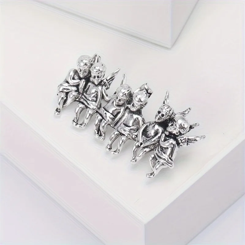 Retro Alloy Angel Shape Brooch Women Corsage Clothing Accessories