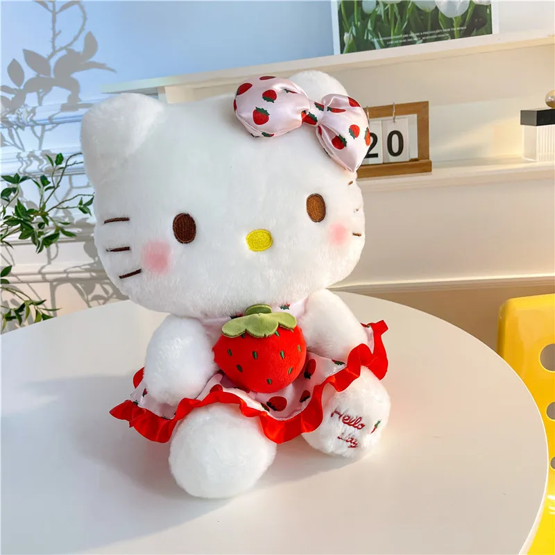 Kawaii سانريو الفراولة ألعاب من نسيج مخملي لطيف الكرتون مرحبا كيتي محشوة دمية للأطفال هدية عيد ميلاد الفتيات وسادة وقت النوم لعبة لينة