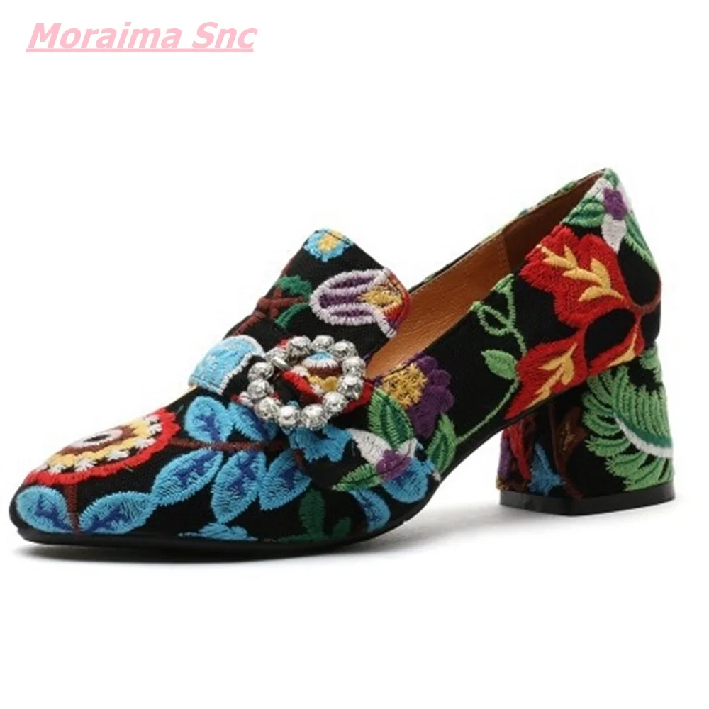 

Retro Embroidery New Women Shoes Square High Heel Slip-On Suede Round Toe Diamond Flower Comfortable Elegant Party Wedding Pumps