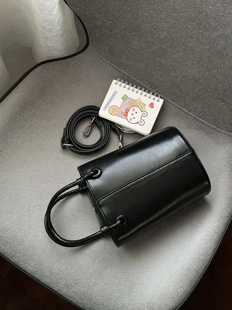 Office Lady PU Elegant Red Shoulder Bags Women Bucket Bag Fashion Commuter Solid Color Tote Bag Classic Bolsos All-match