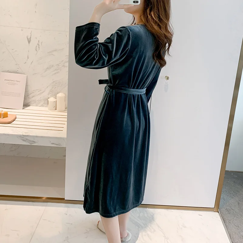 Winter Autumn Home Dressing Gown Nightdress for Women Warm Nightgown Sexy Velvet Sleepwear Loose Sleepwear Long Sleeve Bathrobe