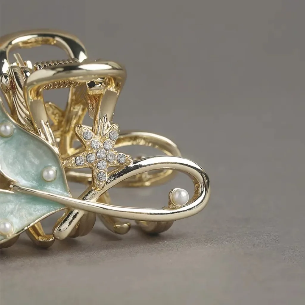 프렌치 스타일 진주 물고기 꼬리 헤어 클로 고급 여성용 뒷머리 반묶음 헤어 그립 정교한 헤어 클립 헤어 액세서리