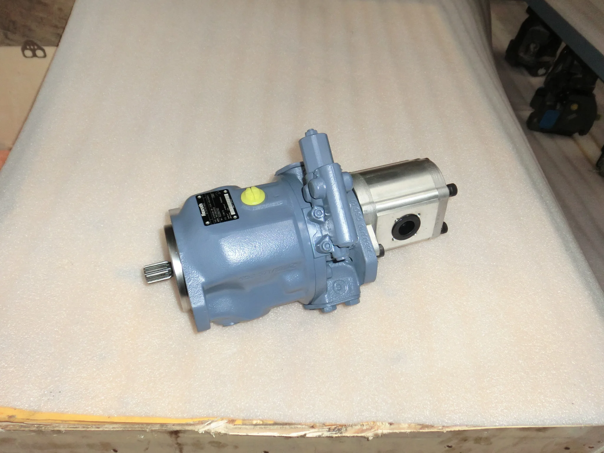 Hydraulic Pump A10VSO28 series A10VSO28 DR/31R-PPA12N00 for Hydraulic Spare Parts First Come First Serve