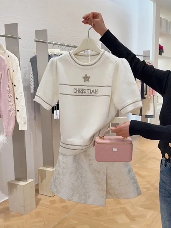 

Spring 2025 Faion Commuter Sle White Top ort Skirt Set Women's Ensemble High End Feeling Clete Matching Outfit