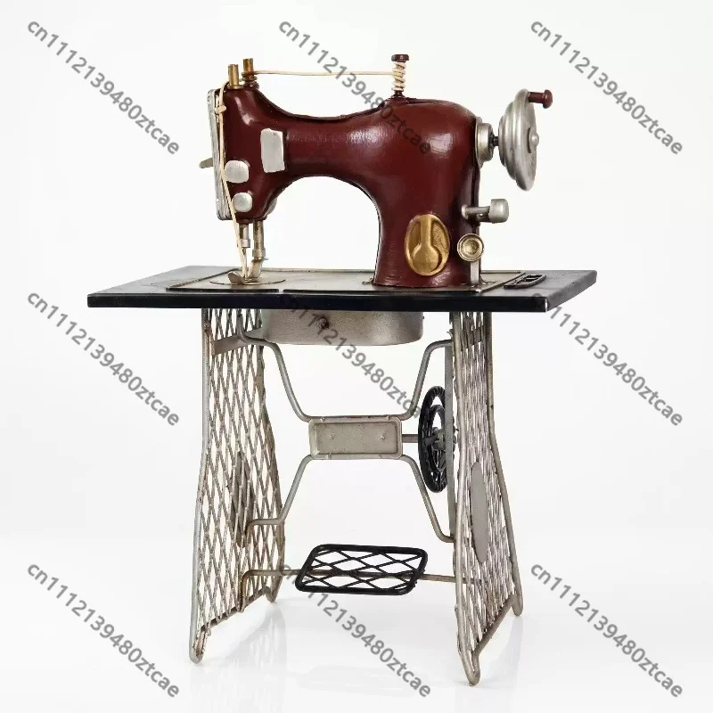 Vintage Iron Old Sewing Machine Model Ornament, Handmade Retro Craft for Living Room Desktop & Clothing Store Decor