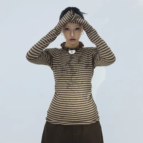 Imagen 2 del producto Karrcat-Camiseta a rayas de estética Grunge, camisetas de manga larga con estampado de tatuaje Harajuku Vintage, ropa de calle Punk Y2k, Retro americano