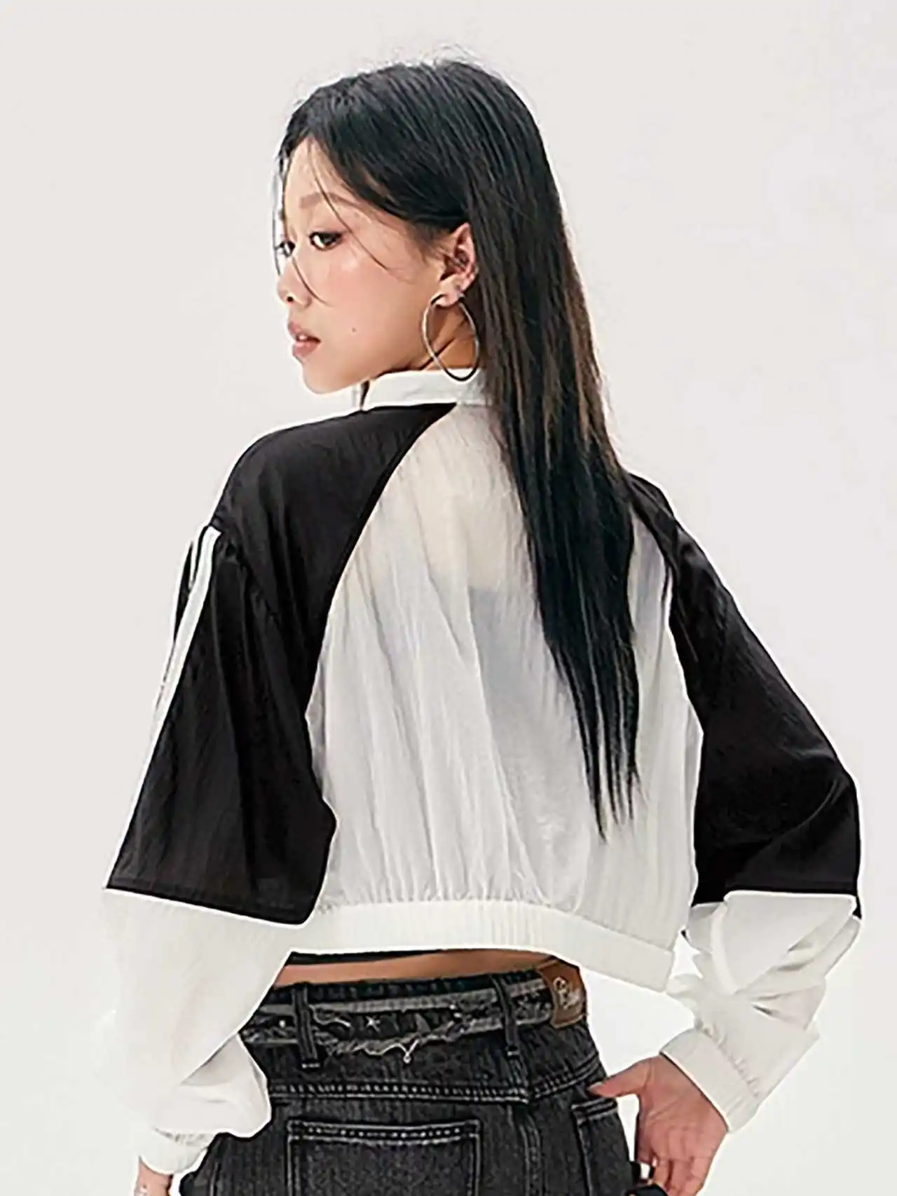 النمط الأمريكي قصير الصيف نمط جديد الوقوف طوق عارضة اللون الصدام سترة فضفاضة طويلة الأكمام واقية من الشمس أعلى ملابس خارجية