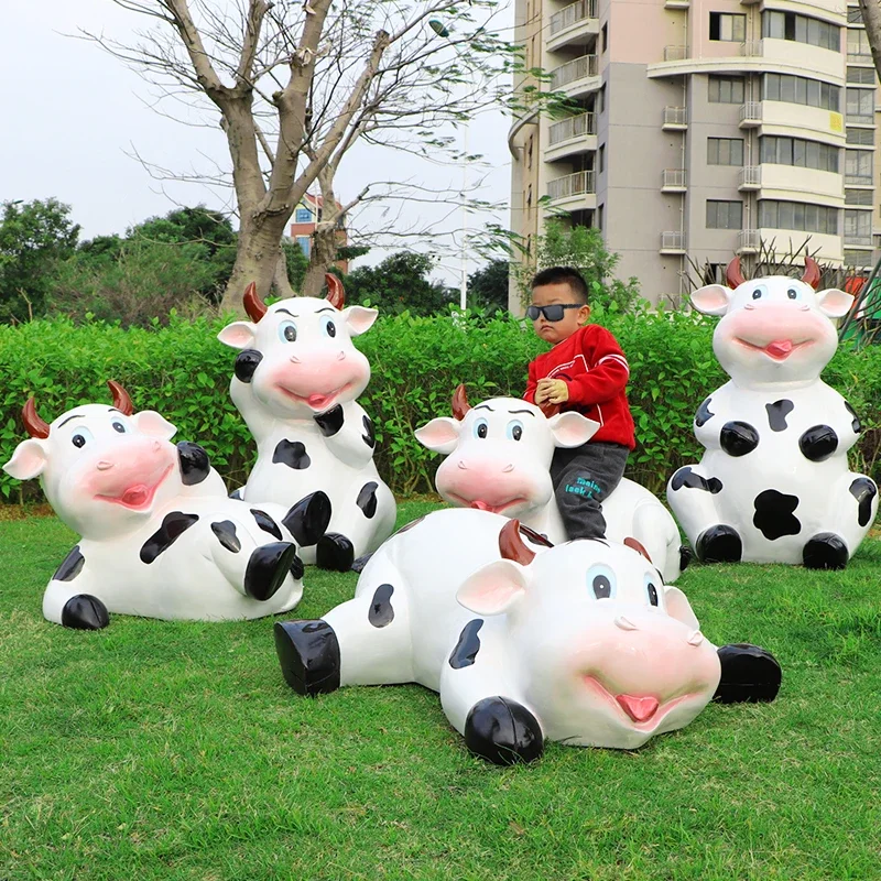 Manufacturer Hand-simulated Life-size Large Glass Fiber Resin Handicrafts Cow Statue Sculpture Park Ornaments for Sale