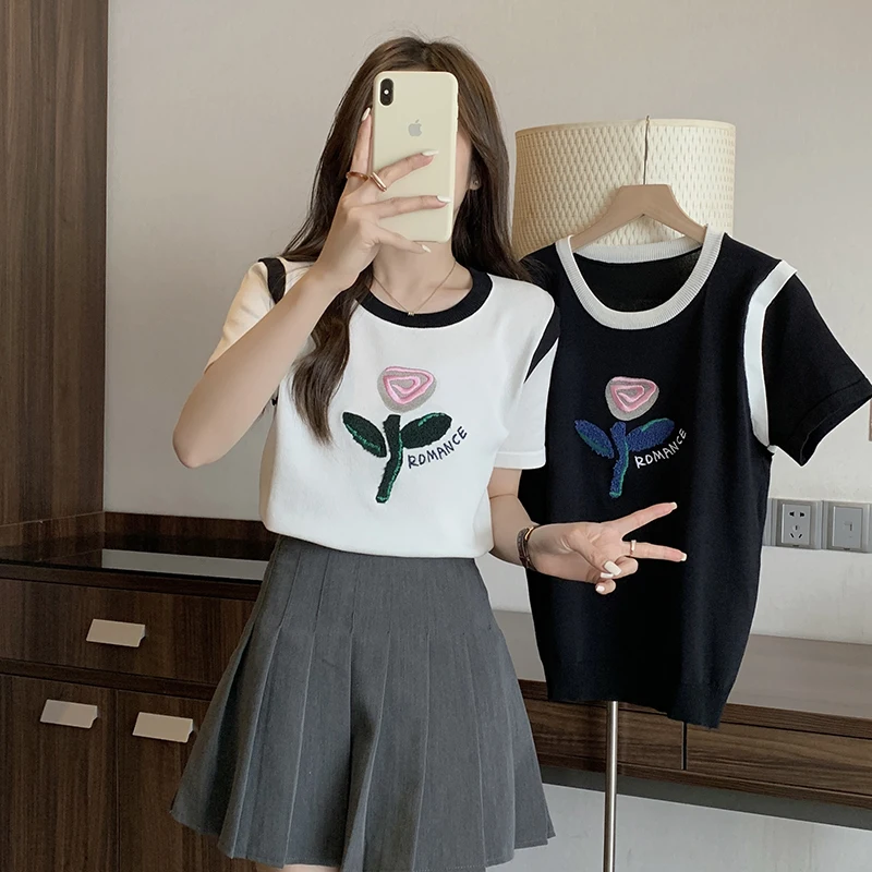 

2023 summer new large fat mm flower T-shirt Korean color contrast thin short sleeve top