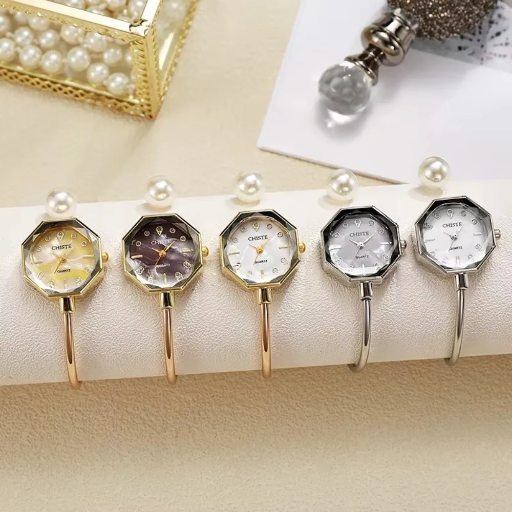 Luxury Diamond Scale Wrist Watch Pearl Strap Open Bracelet Quartz Watch Pearl Bracelet Watch Women