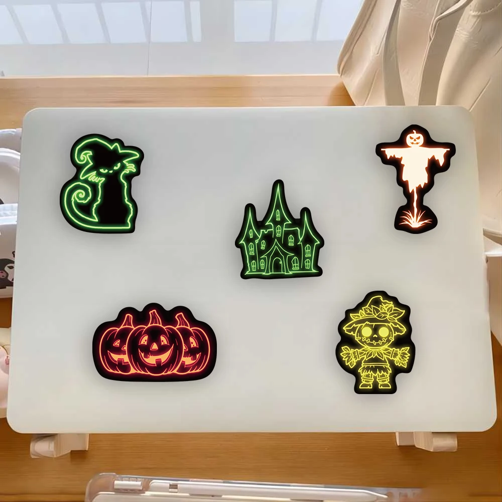 50 قطعة من ملصقات النيون الممتعة للهالوين DIY جراب هاتف للكمبيوتر المحمول وكوب الماء وملصقات ألعاب الكمبيوتر