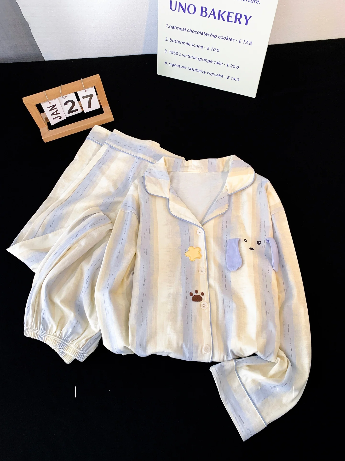 pyjama-en-coton-a-manches-longues-pour-femme-motif-artistique-bleu-et-blanc-avec-chien-col-chemise-ensemble-d'automne-imprime-dessin-anime-coupe-confortable