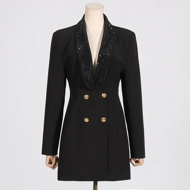 เสื้อเบลเซอร์ผู้หญิงสไตล์หรูหราสำหรับฤดูใบไม้ร่วง คอวีลึก ตกแต่งด้วยลูกปัดหนัก ดีไซน์ตัดต่อเปิดหลัง ทันสมัย