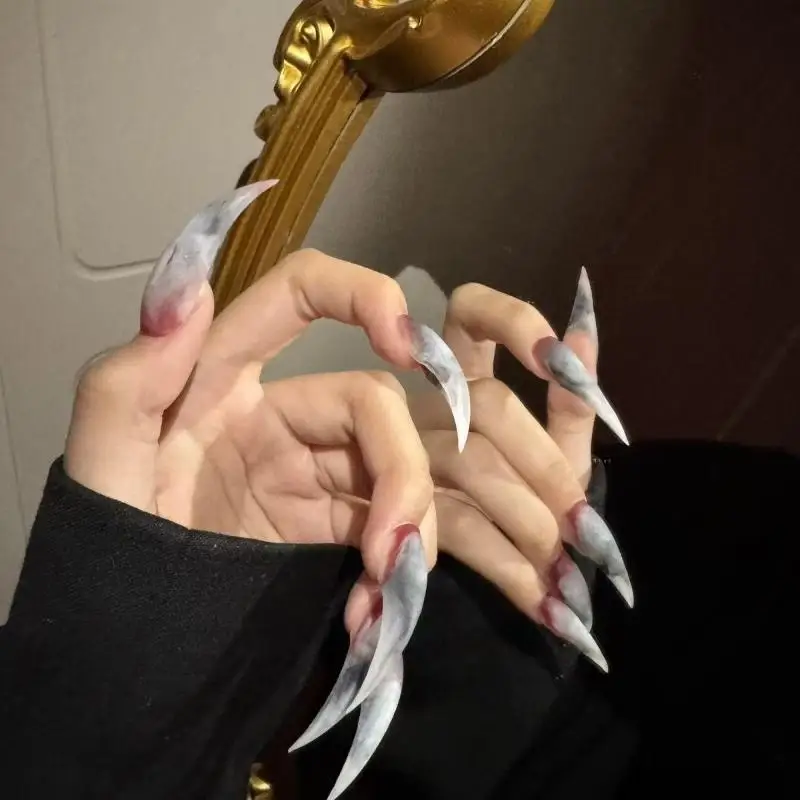 Gothic Style Clear Short Curved Stiletto Nail Tips Nail Dual Form Nail Extension 3D Cat's Claw Sculptural Nails Full Cover Molds