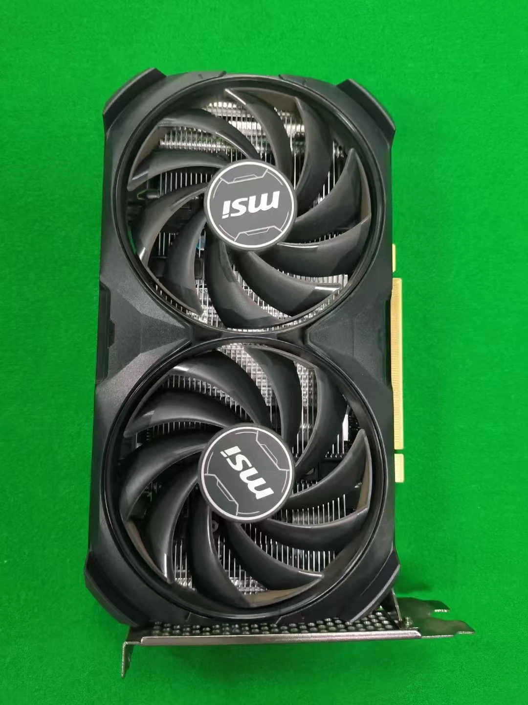 USED   Graphics Cards  rtx 4060ti  8g  VENTUS 2X