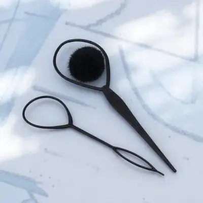 

2Pcs Hair Styling Needle Black Elastic Crochet Braids Pull Tool Ponytail Pigtails Updo Maker Hairdressing Accessories Party
