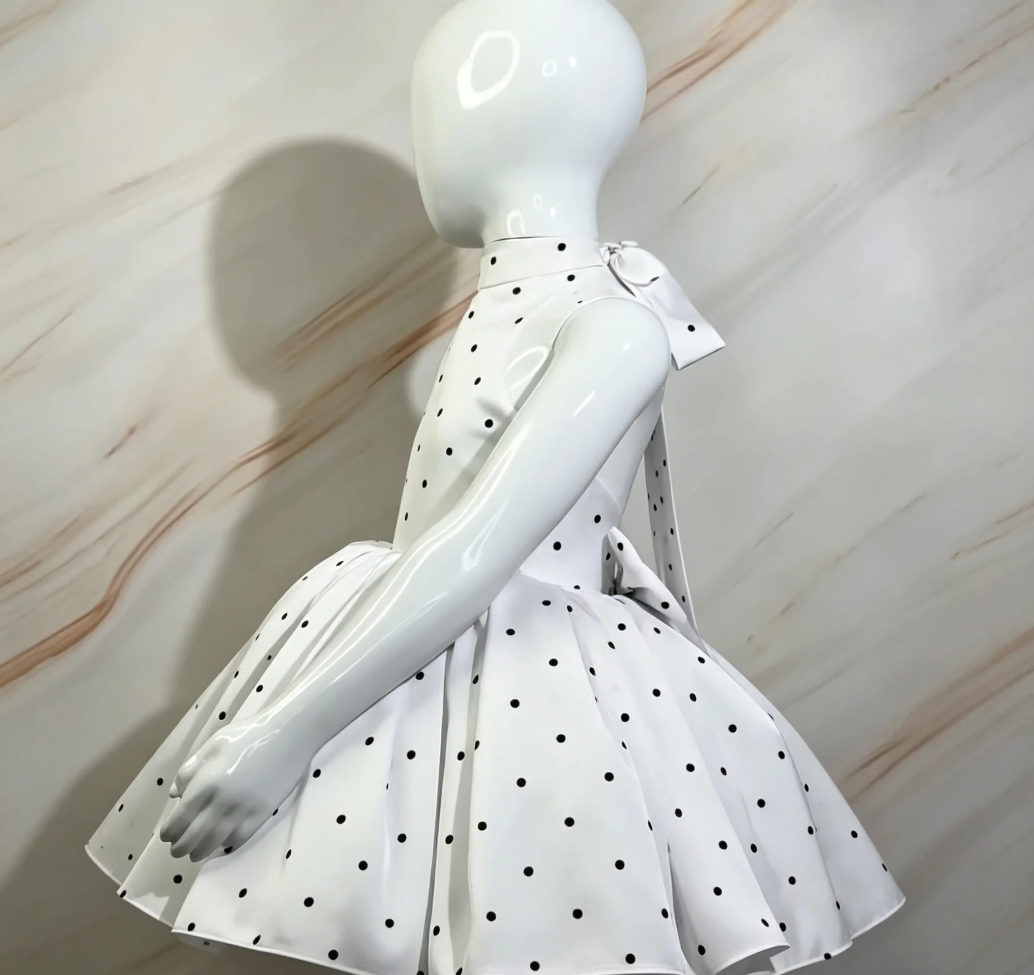 Elegant Flower Girl Dresses for Wedding Backless with Bow Knee Lenght Kids Birthday Party Dress First Communion Gown Custom