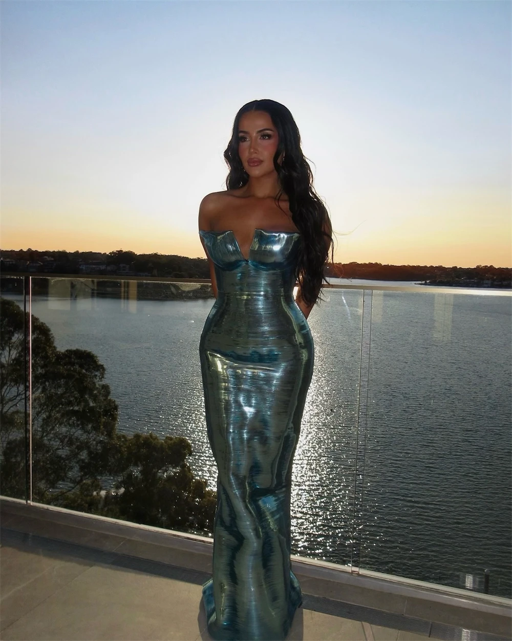 

Customized Mermaid Sparkly Satin Evening Dress Exquisite Strapless Sleeveless Homecoming Dresses Luxury Special Occasion Gowns