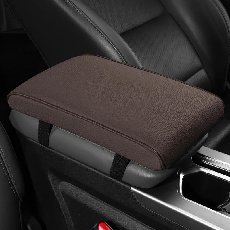 The new skin-friendly cowhide material leather memory cotton to increase the car armrest box mat advanced texture universal
