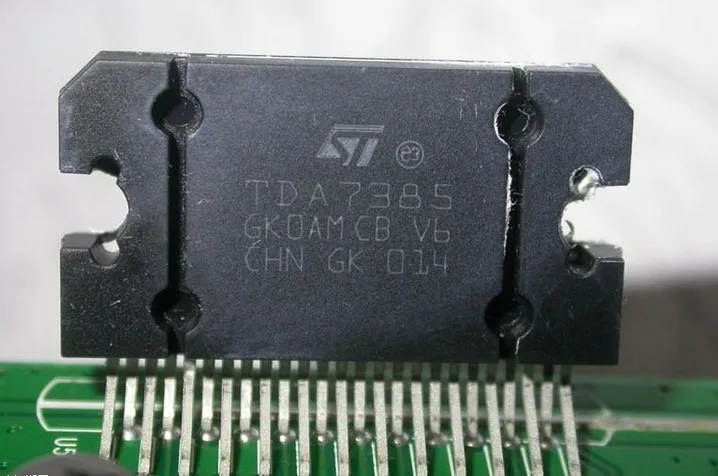 TDA7385 25 IC