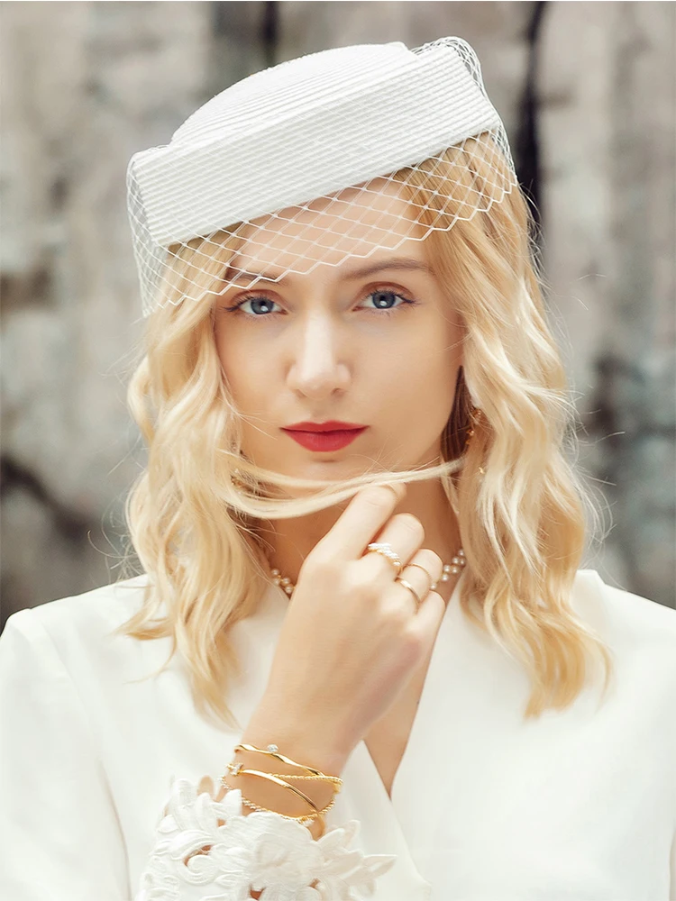 Chapeaux Pillbox en paille noir et blanc FS avec fascinateur vintage pour fĂȘte du thĂ©, chapeau de mariage de luxe pour femme avec nĆud, Chapeau Femme