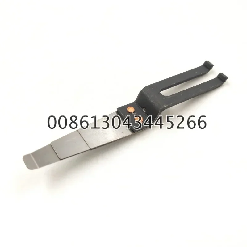 

Best Quality 20 Pieces Separator Fingers G2.028.130S / G2.028.130S/01 for Heidelberg SM52/CD102/XL105 | Offset Printing Machine