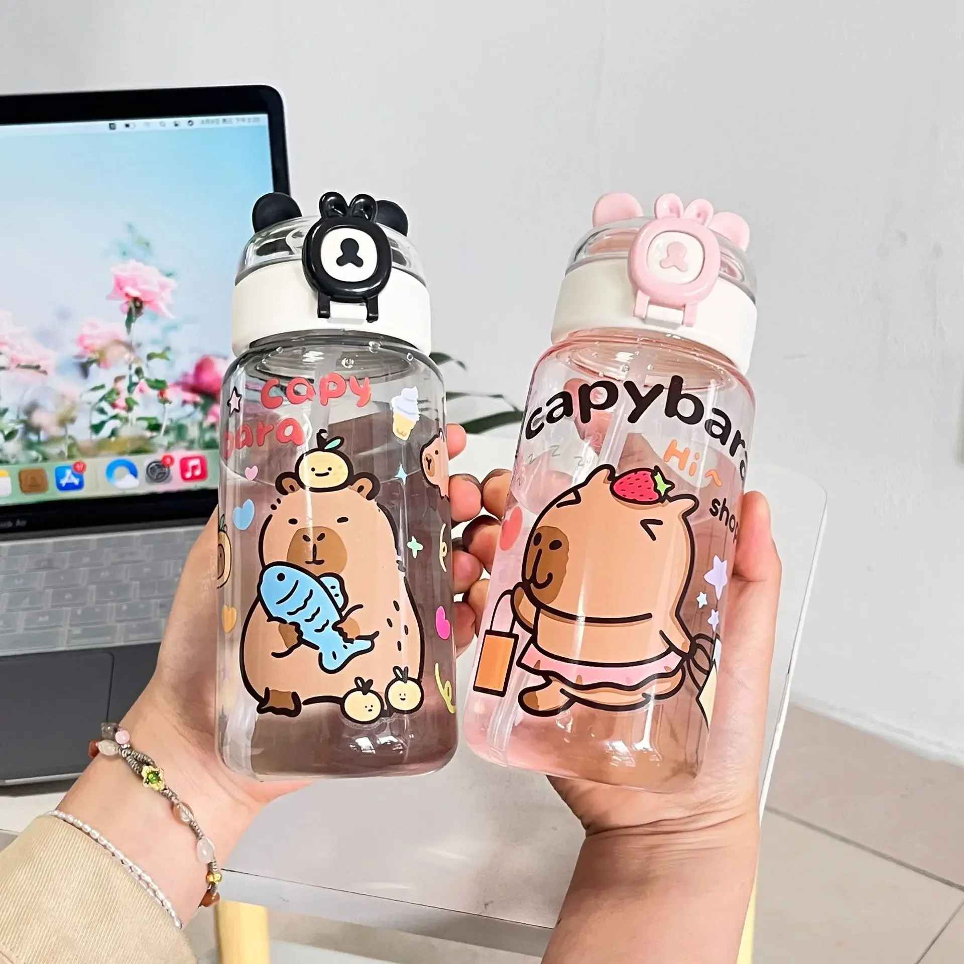 

1-10PCS Capybara Cartoon 550ml Portable Large-capacity Water Bottle Sports Straw Cups Student Plastic Water Cups Water Bottle