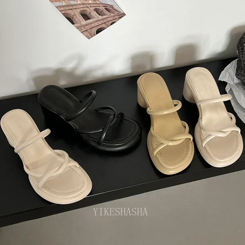 Sandal Wanita Mode Musim Panas 2024 Sandal hak tebal ujung terbuka elegan Sandal wanita luar ruangan Sandal sepatu mewah