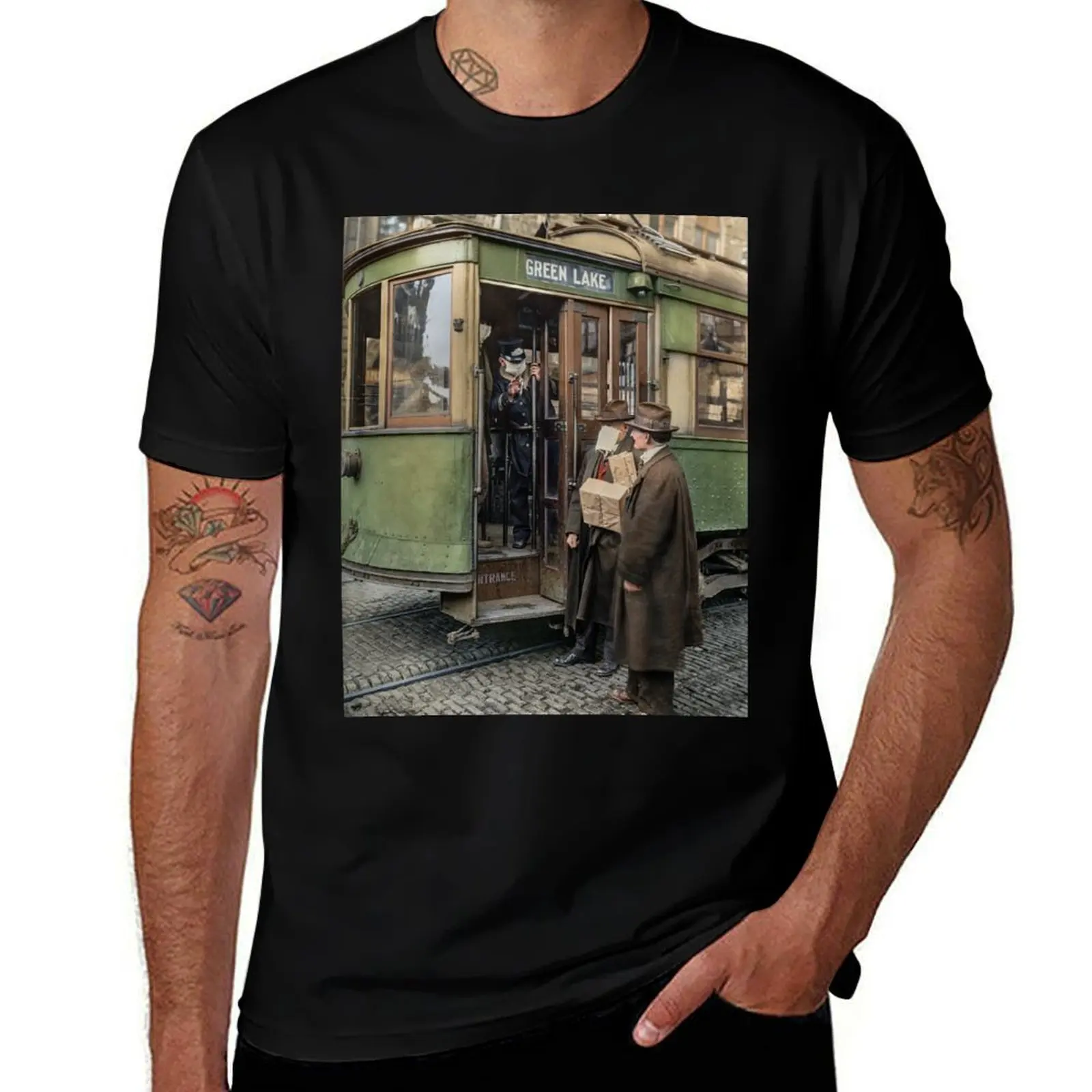 

the in aboard conductor Seattle mask, 1918 in a not T-Shirt passengers allowing Tram Flu during Spanish without